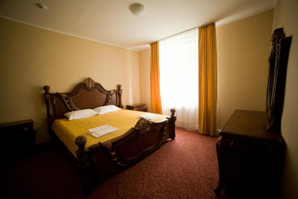 photo2