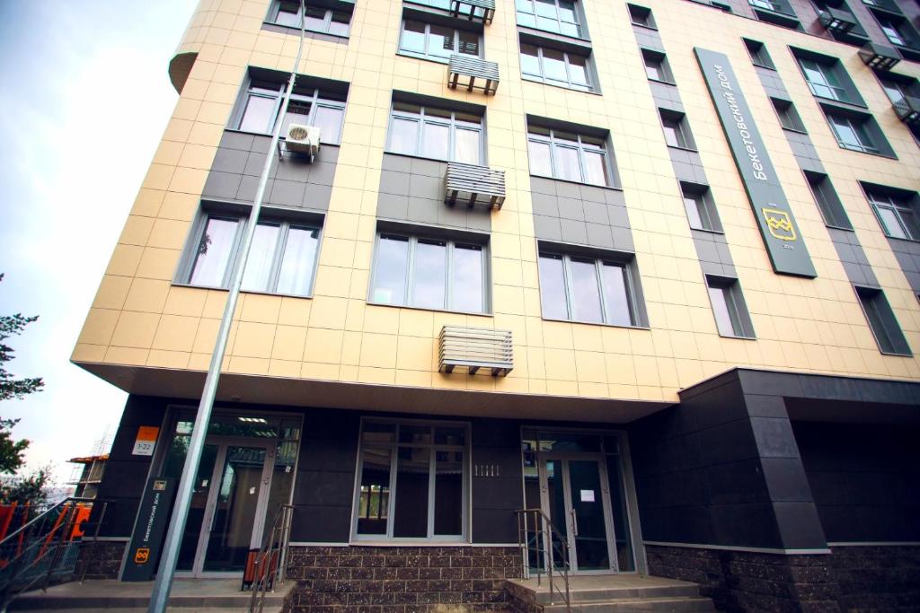 photo1