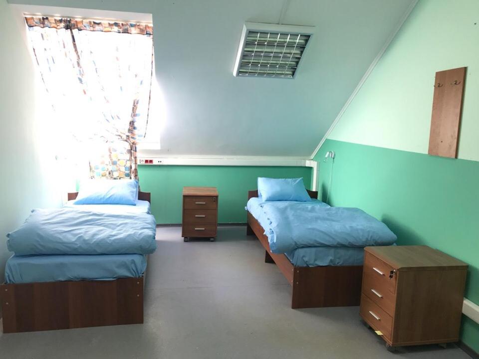 photo1
