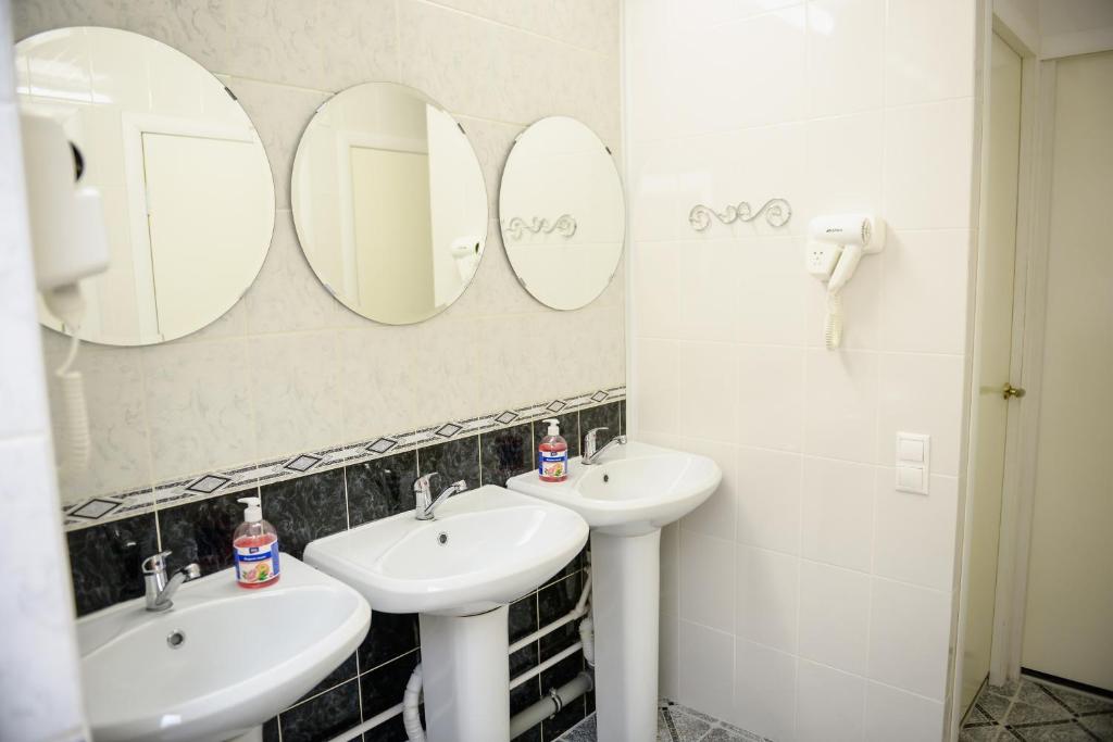 photo2