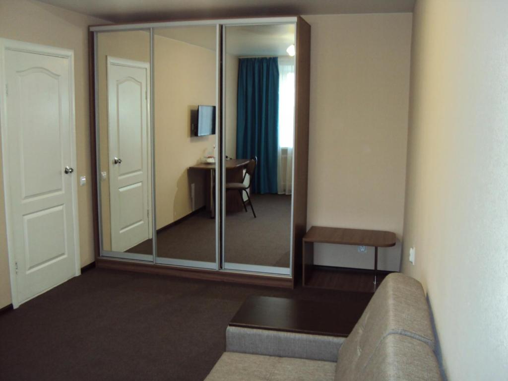 photo3