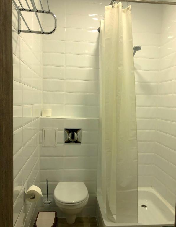 photo1
