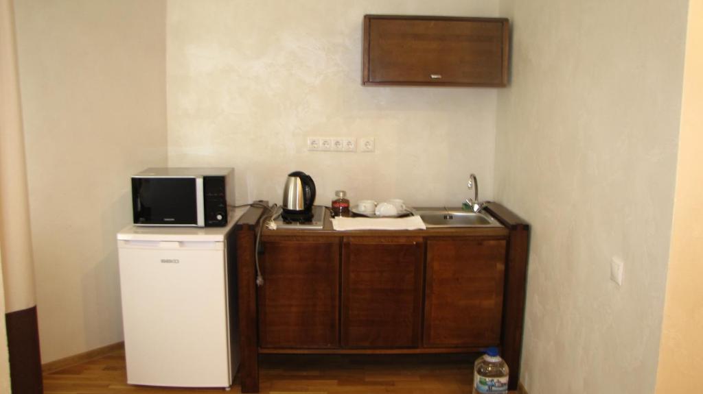 photo3