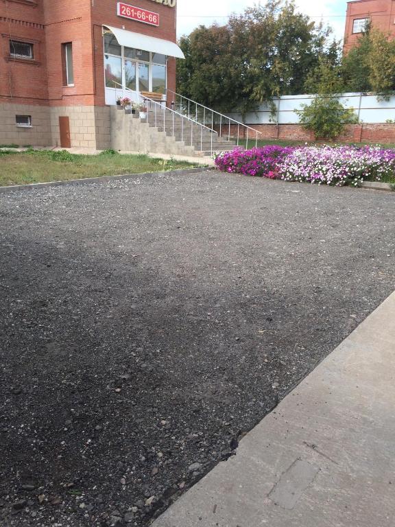 photo1