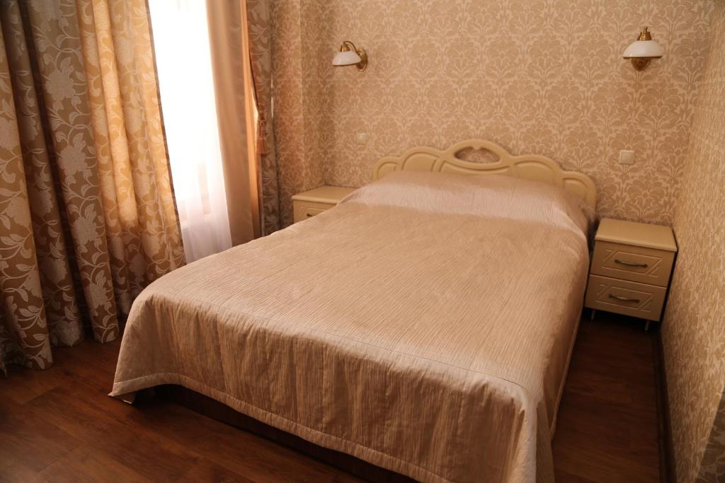photo1
