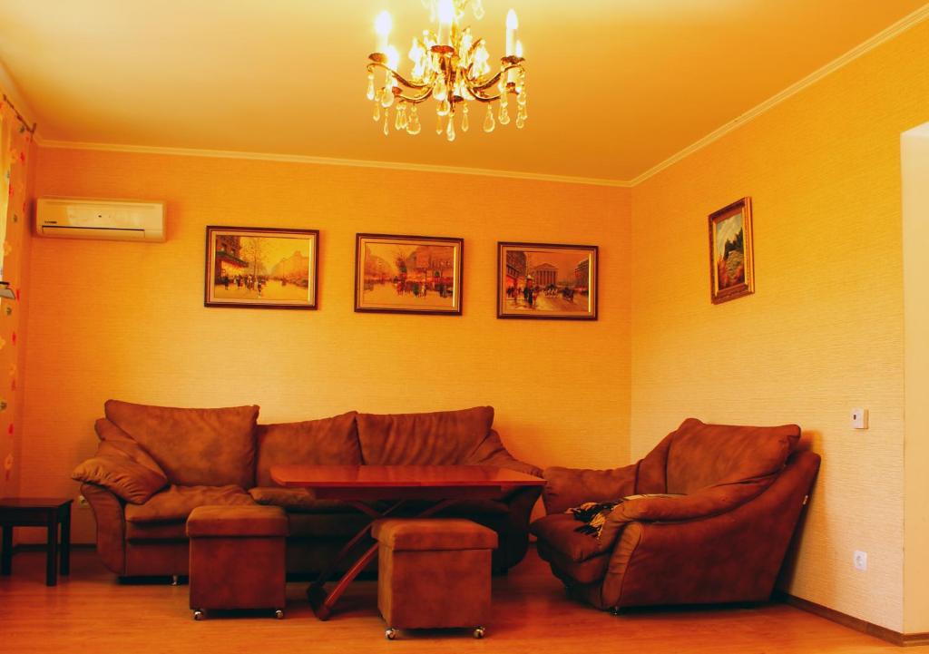 photo1