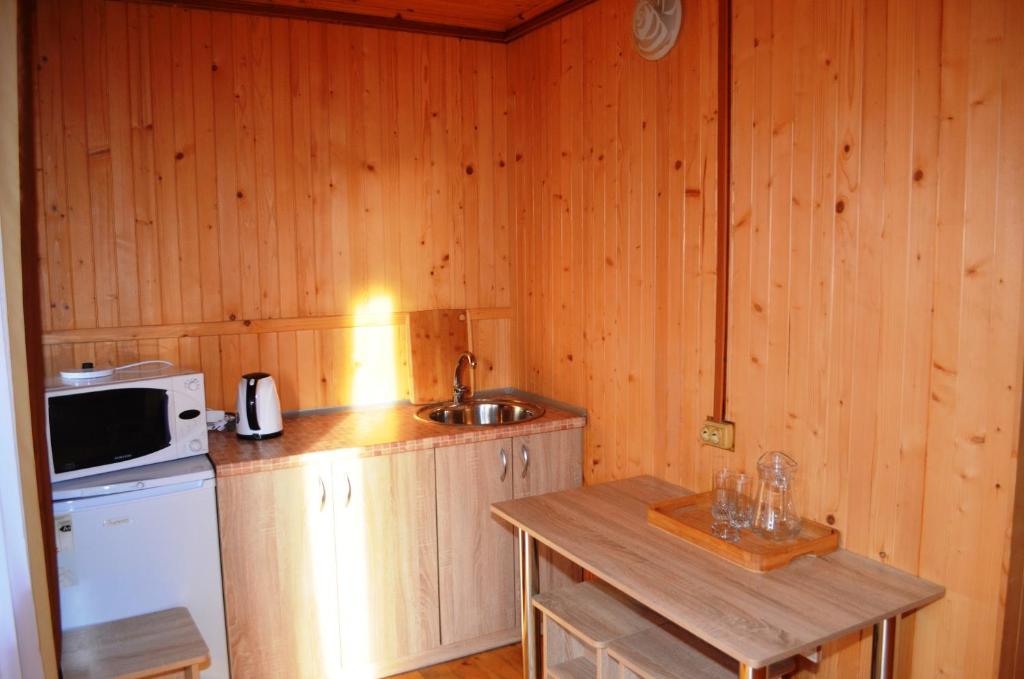 photo1