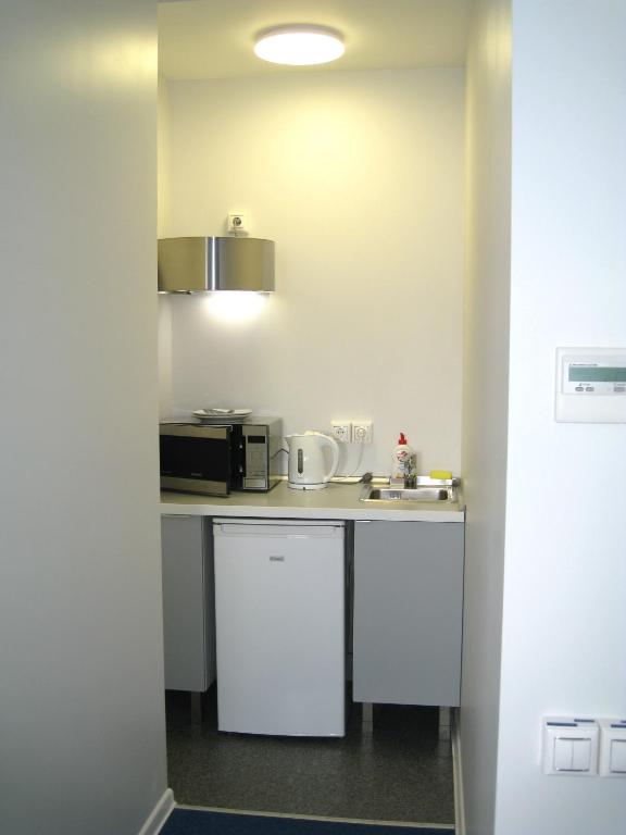 photo1
