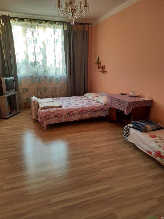 photo1