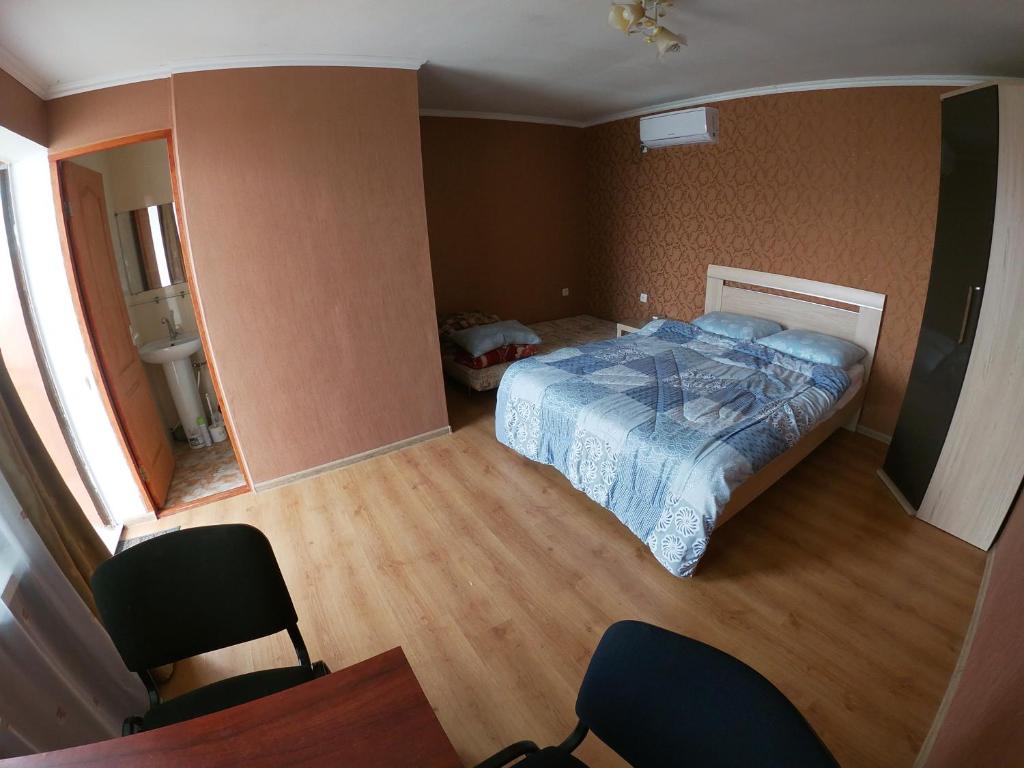 photo2