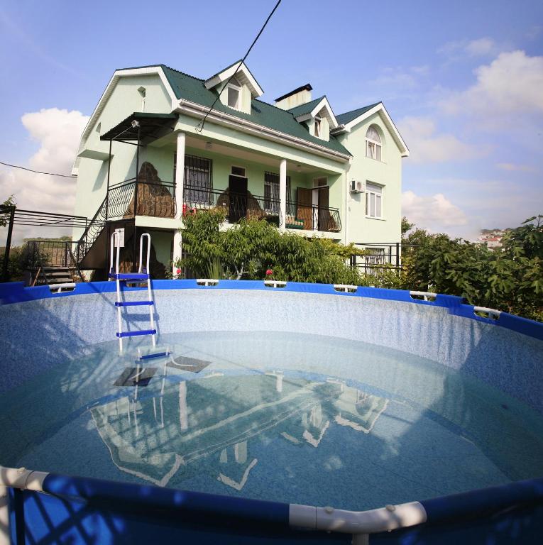 photo2