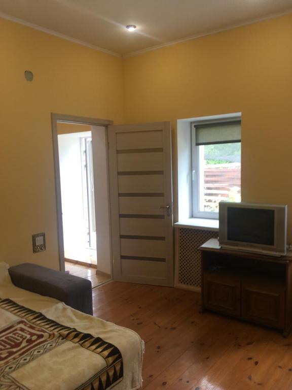 photo1