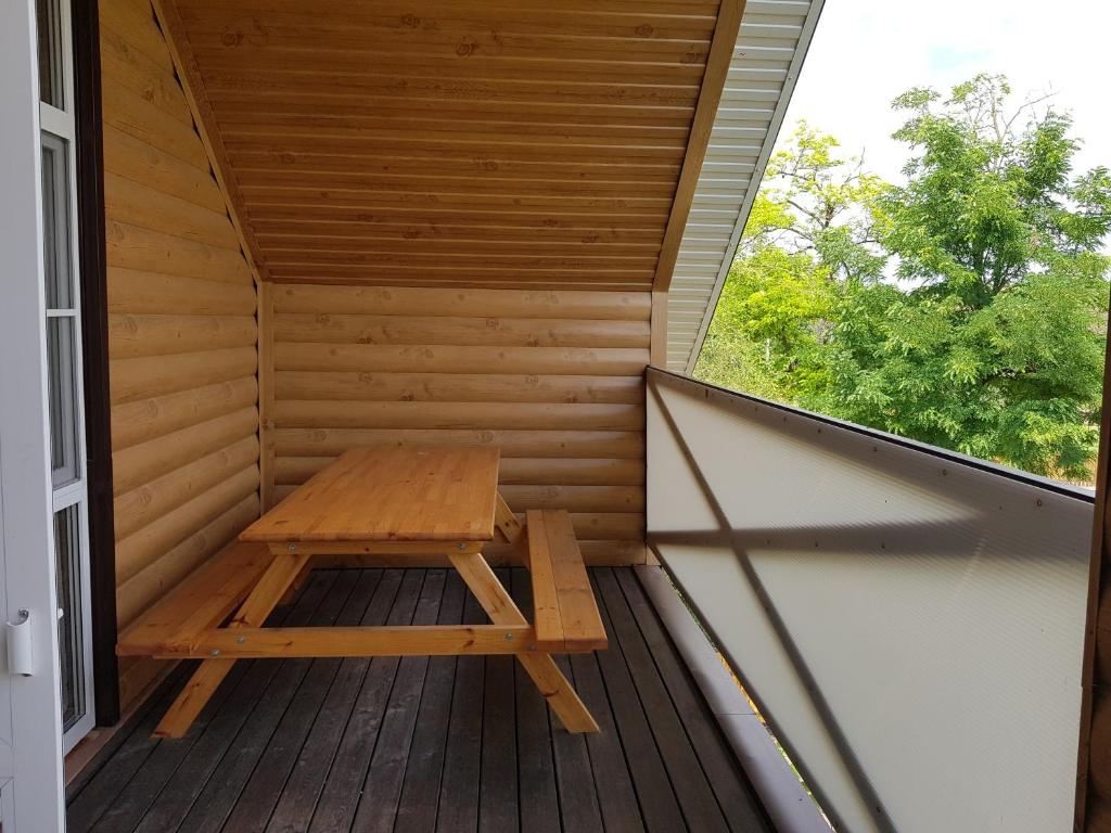 photo2