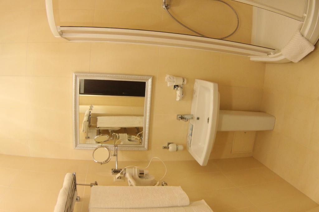 photo2