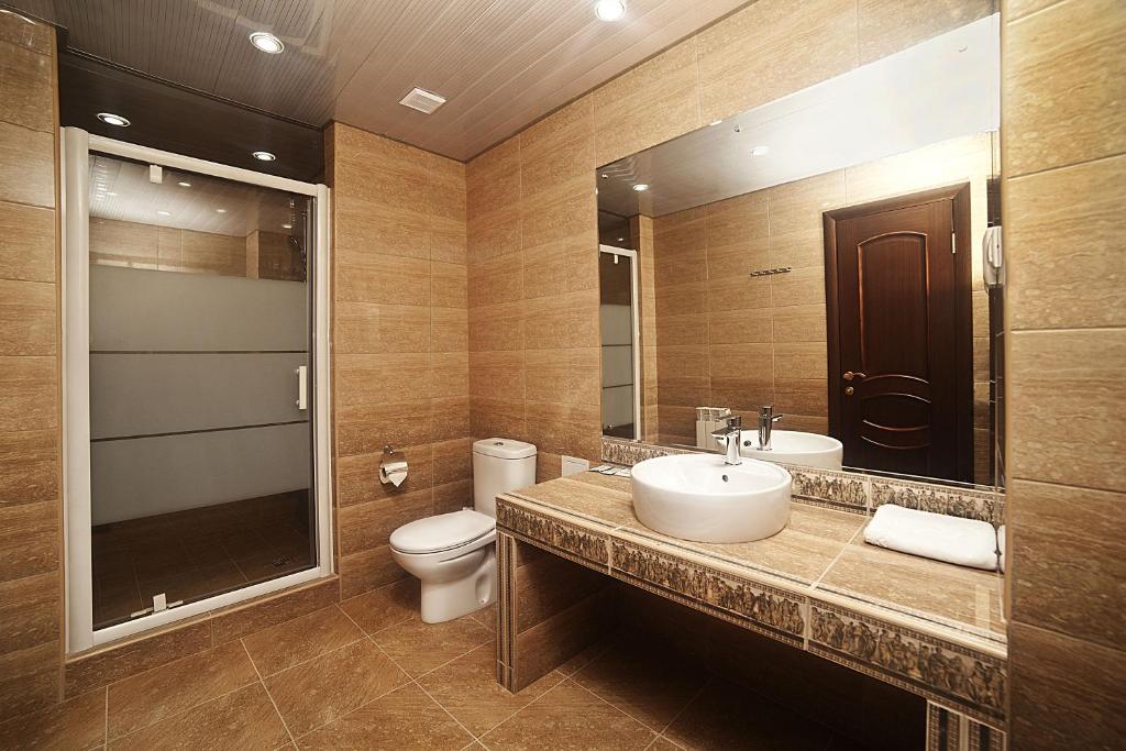 photo1