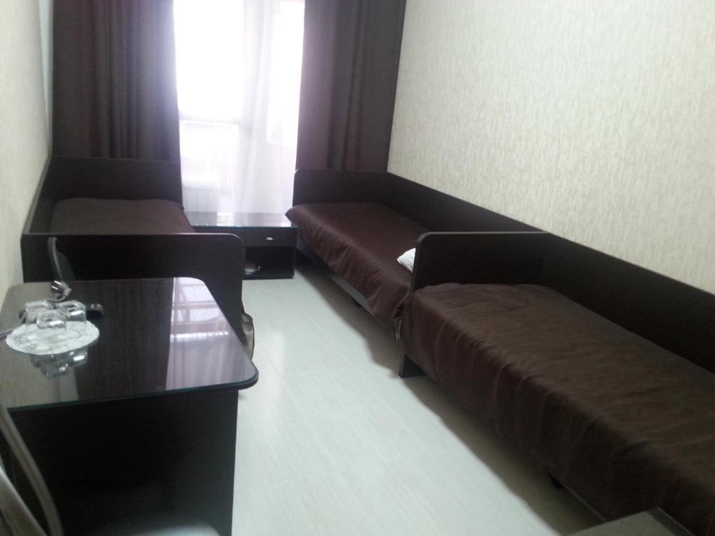 photo3
