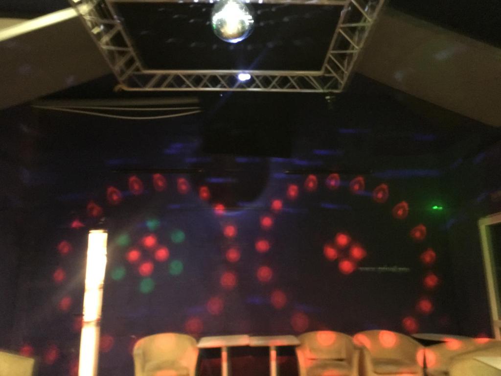 photo2