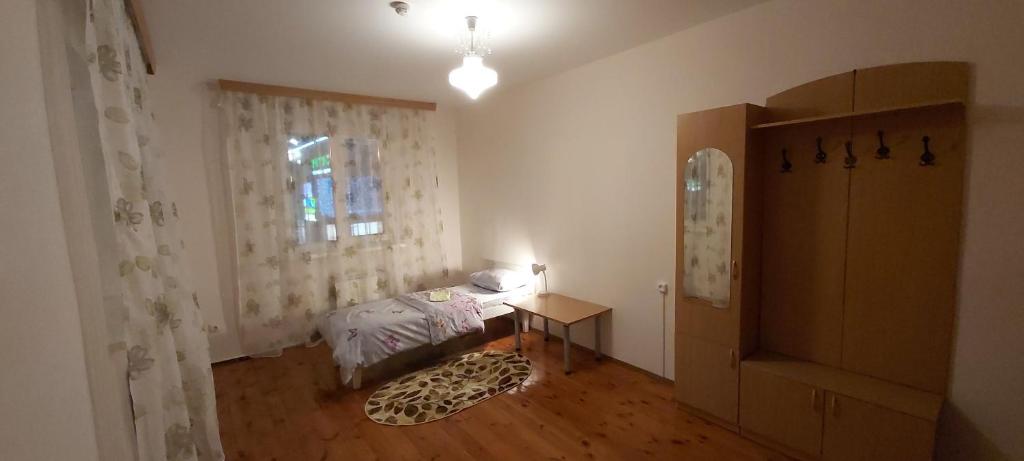 photo1