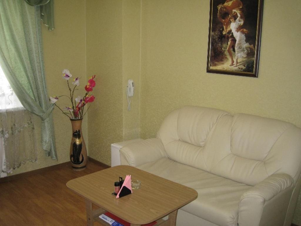 photo1