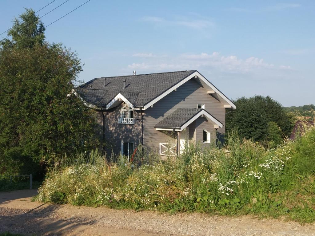 photo1
