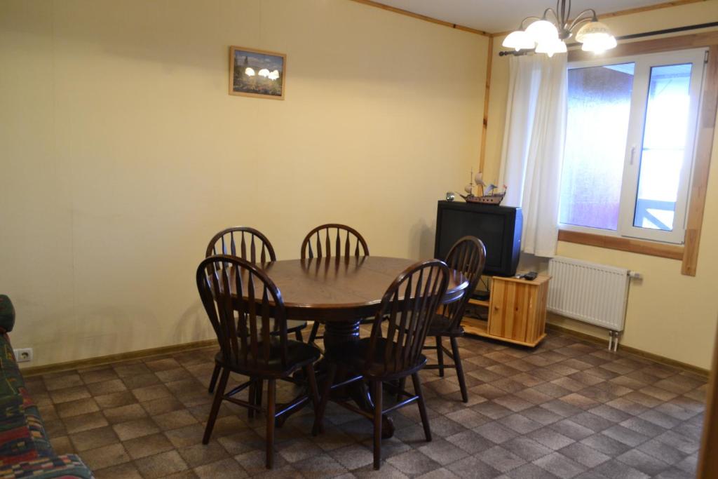 photo2