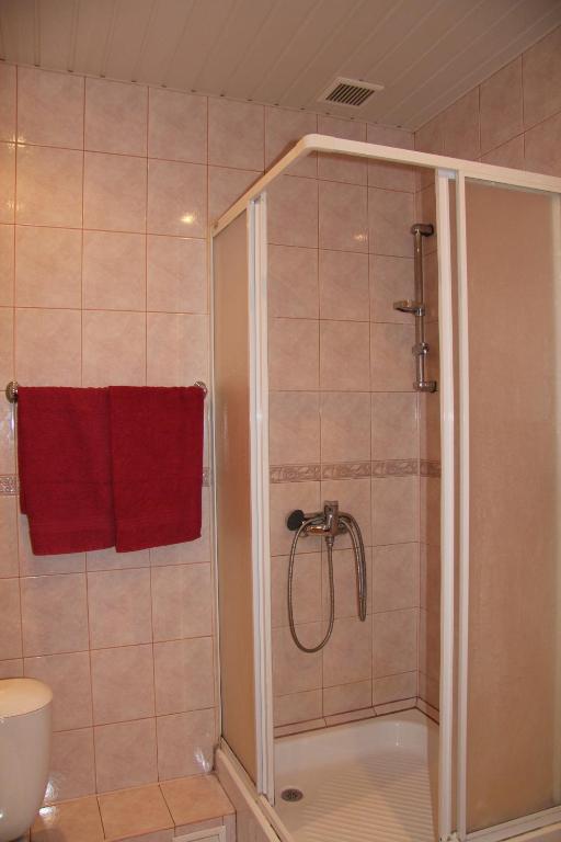 photo2