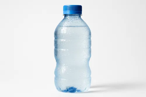 Water bottle with droplets on the surface for refreshment