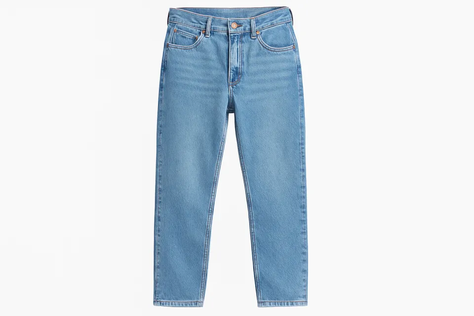 Straight Light Blue Jeans with Five Pockets