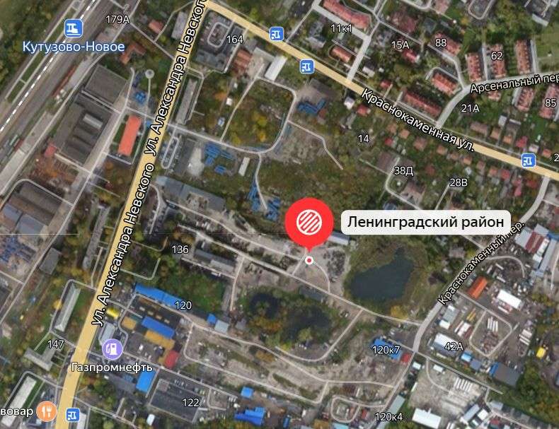 Перегруз ТКО на ул. Александра Невского, 142