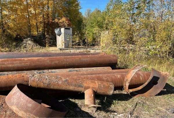 Свалка в водоохранной зоне Нижневартовска
