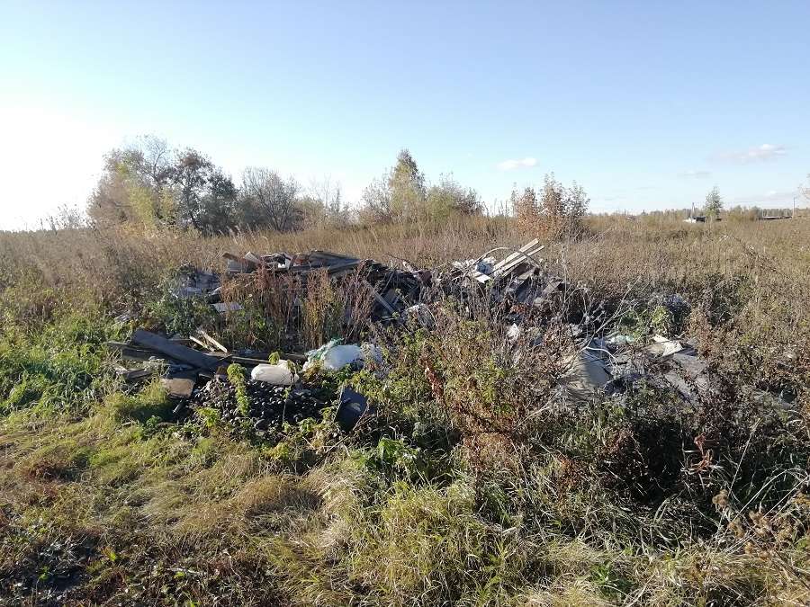 Свалки в поселке Слава