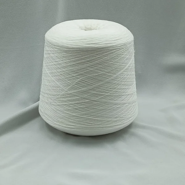 Tollegno 1900, New Royal, Меринос 100%, Молочный/Белый (A5028)