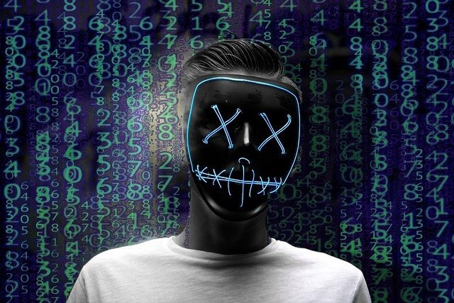 Сколько зарабатывают стримеры Twitch в России