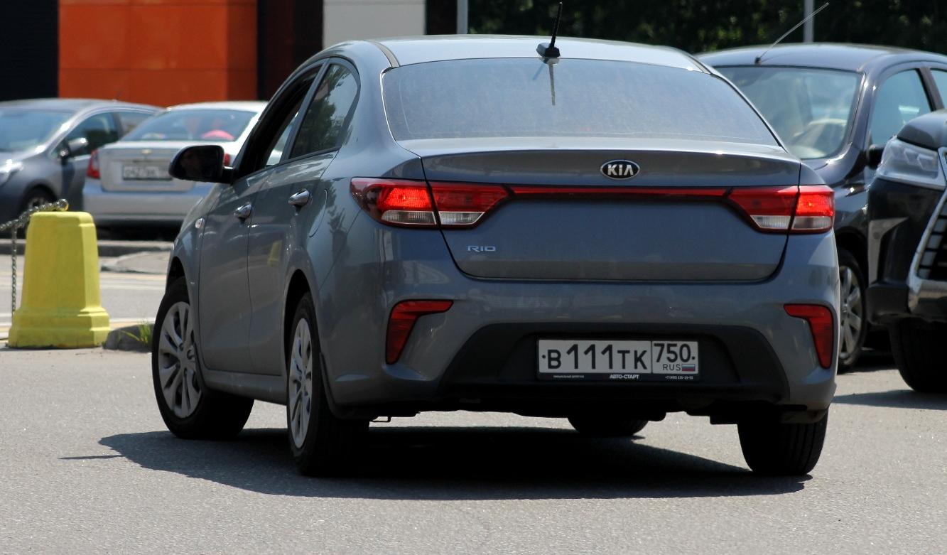 Автомобиль госномер В111ТК750