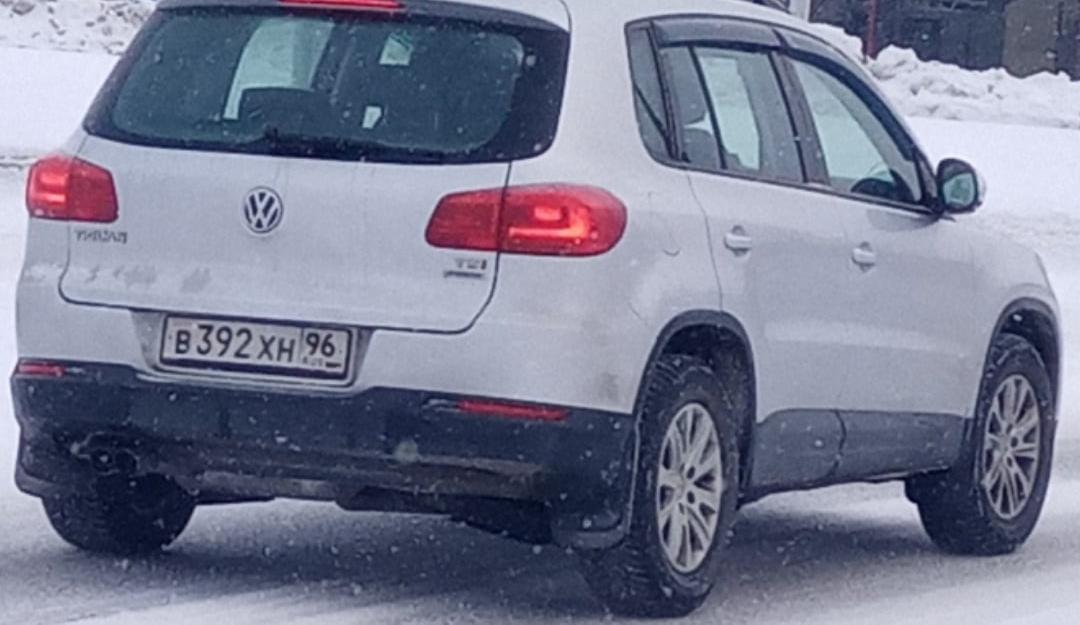 Автомобиль госномер В392ХН96