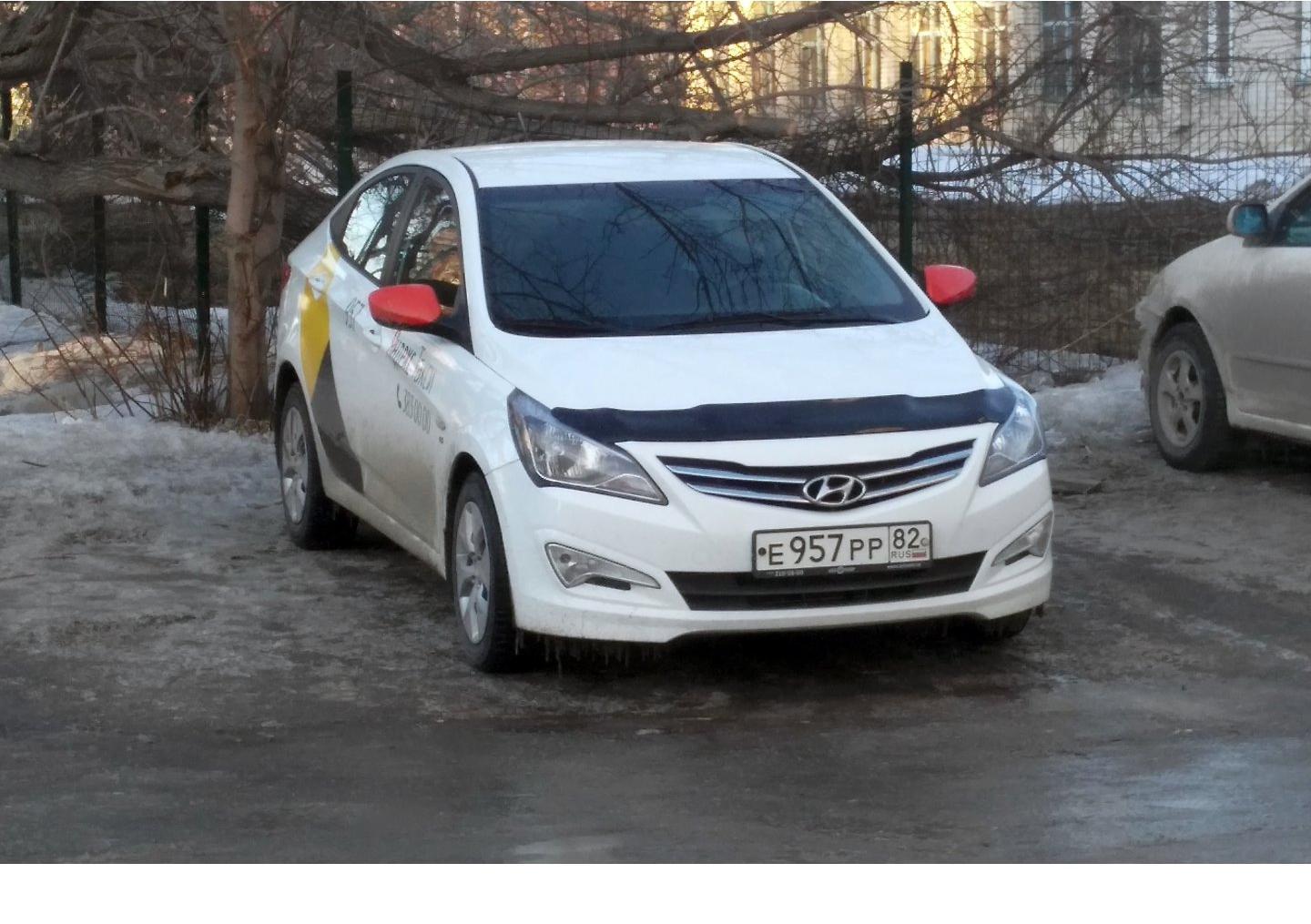 Автомобиль госномер Е957РР82