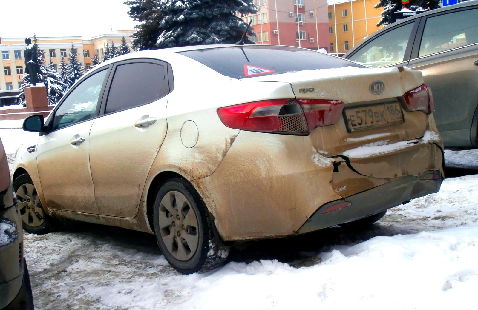 Автомобиль госномер Е579ВК186