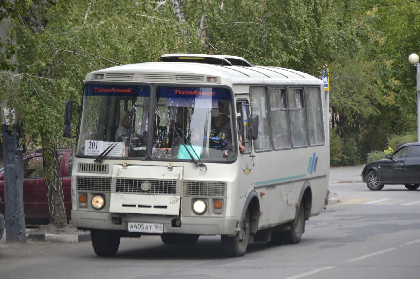 Автомобиль госномер А405АТ164