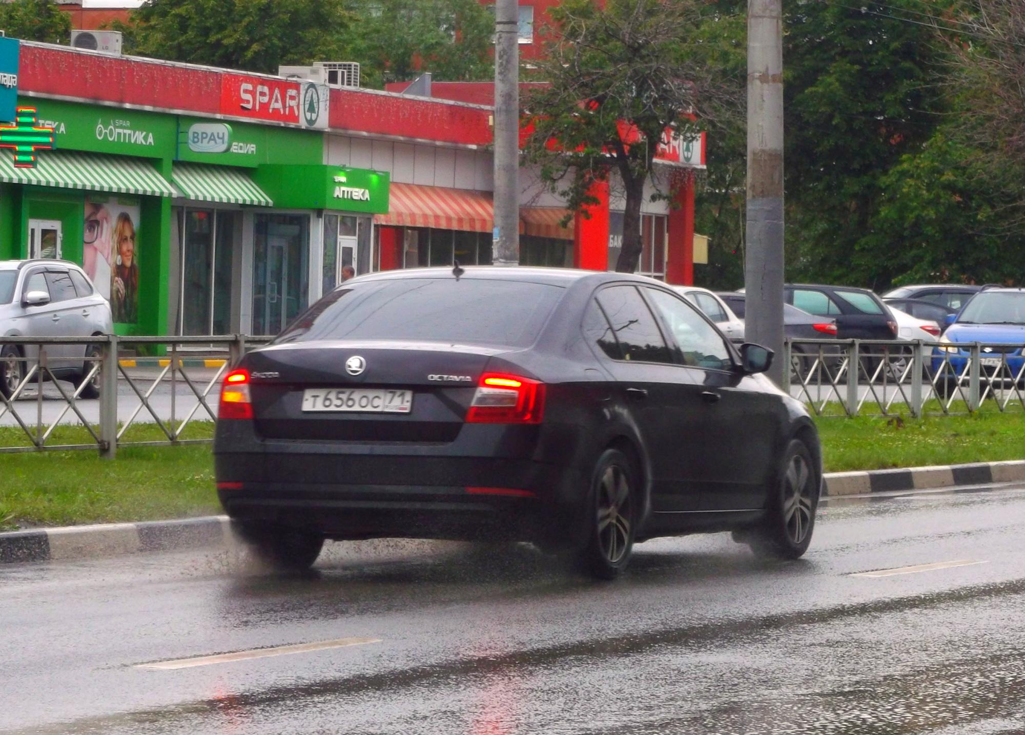 Автомобиль госномер Т656ОС71