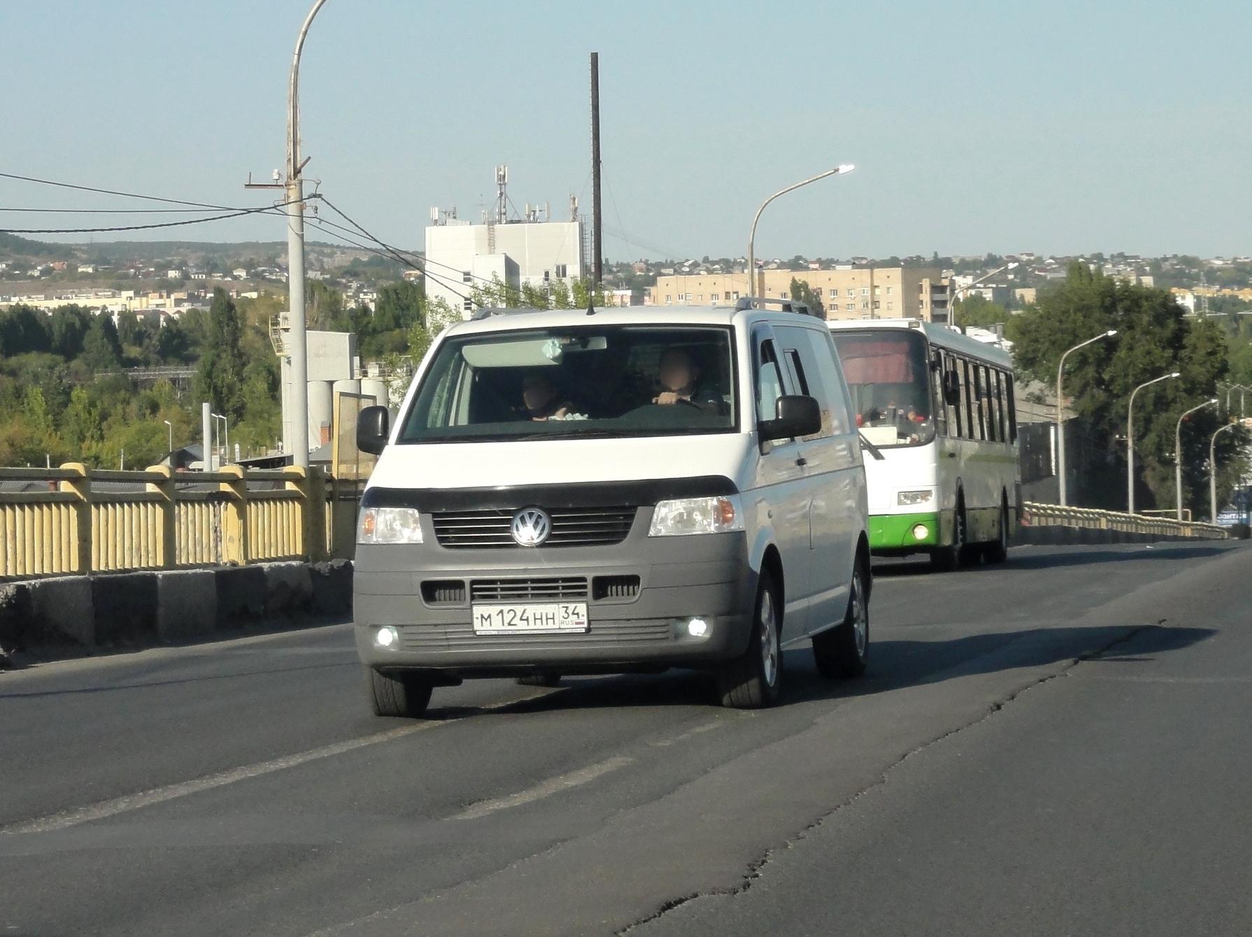 Автомобиль госномер М124НН34