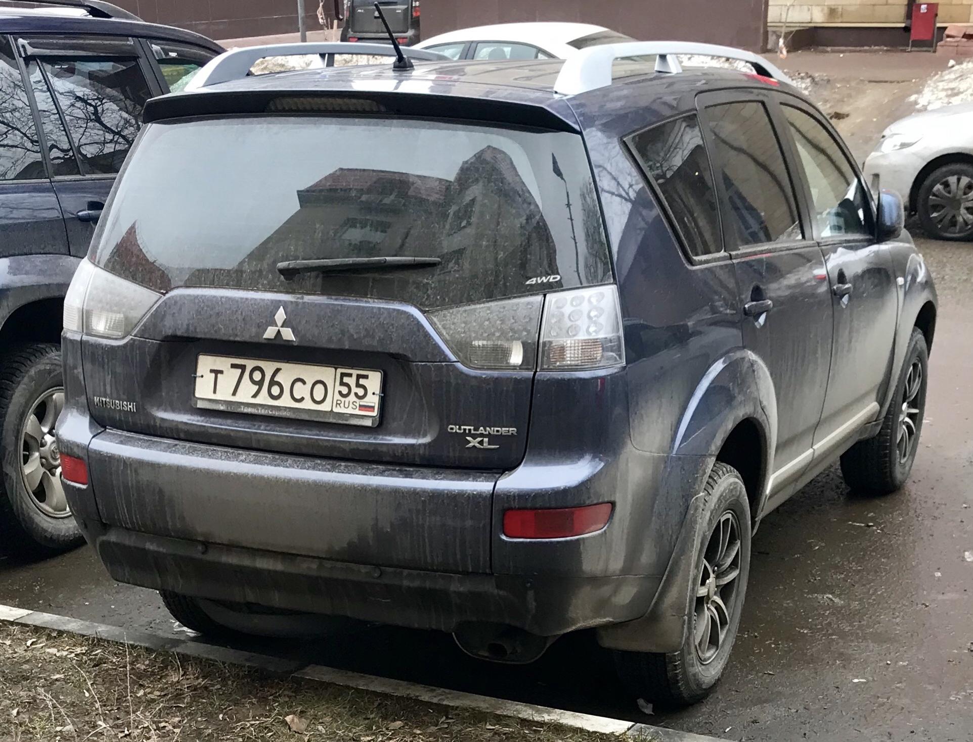 Автомобиль госномер Т796СО55