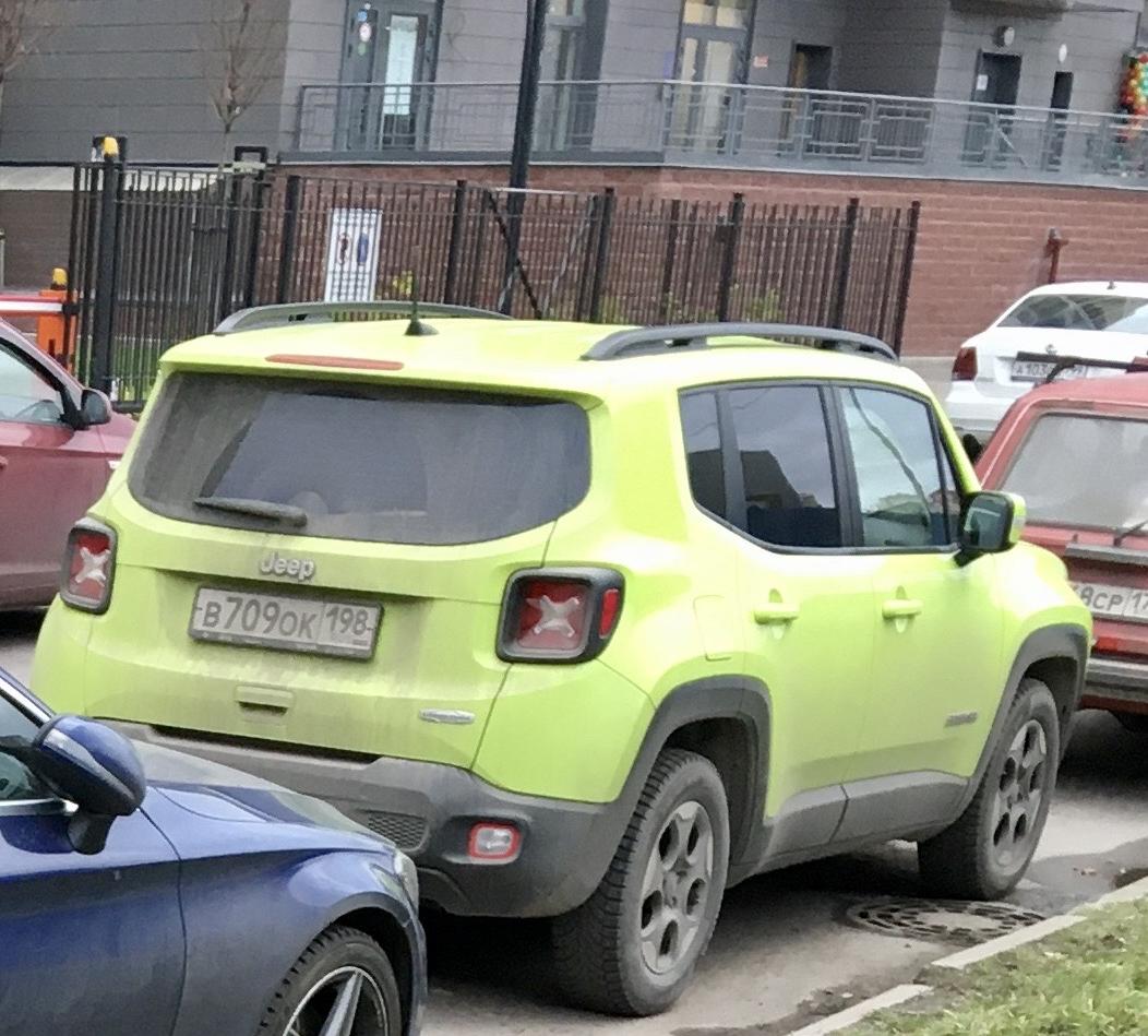 Автомобиль госномер В709ОК198