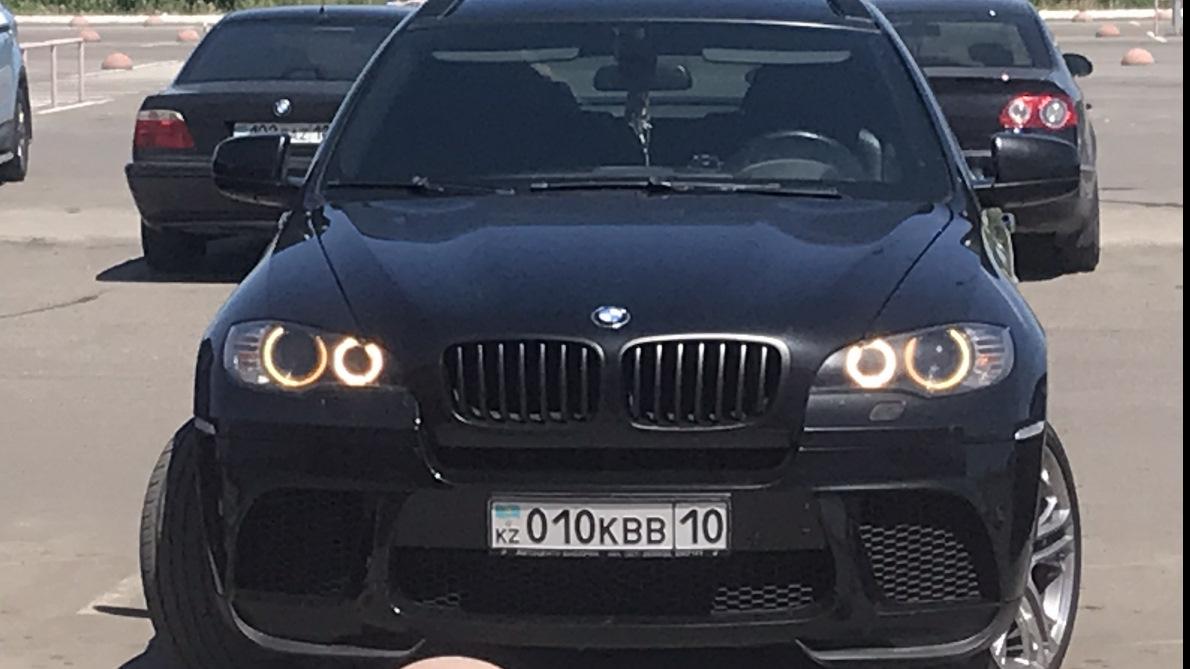 Автомобиль госномер 010КВВ10