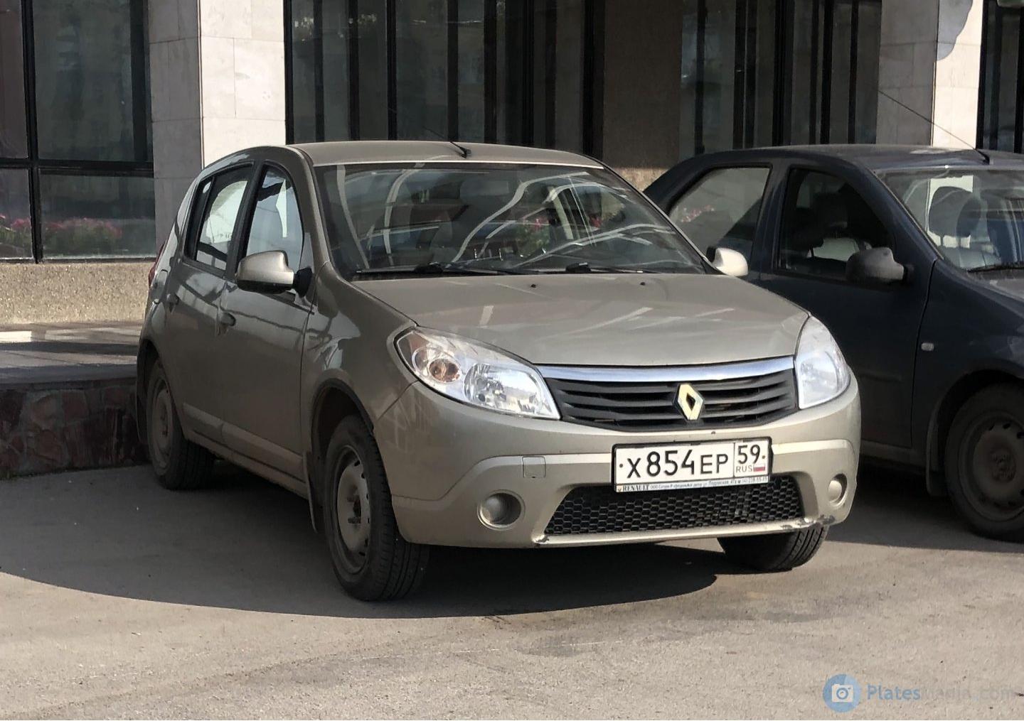 Автомобиль госномер Х854ЕР59