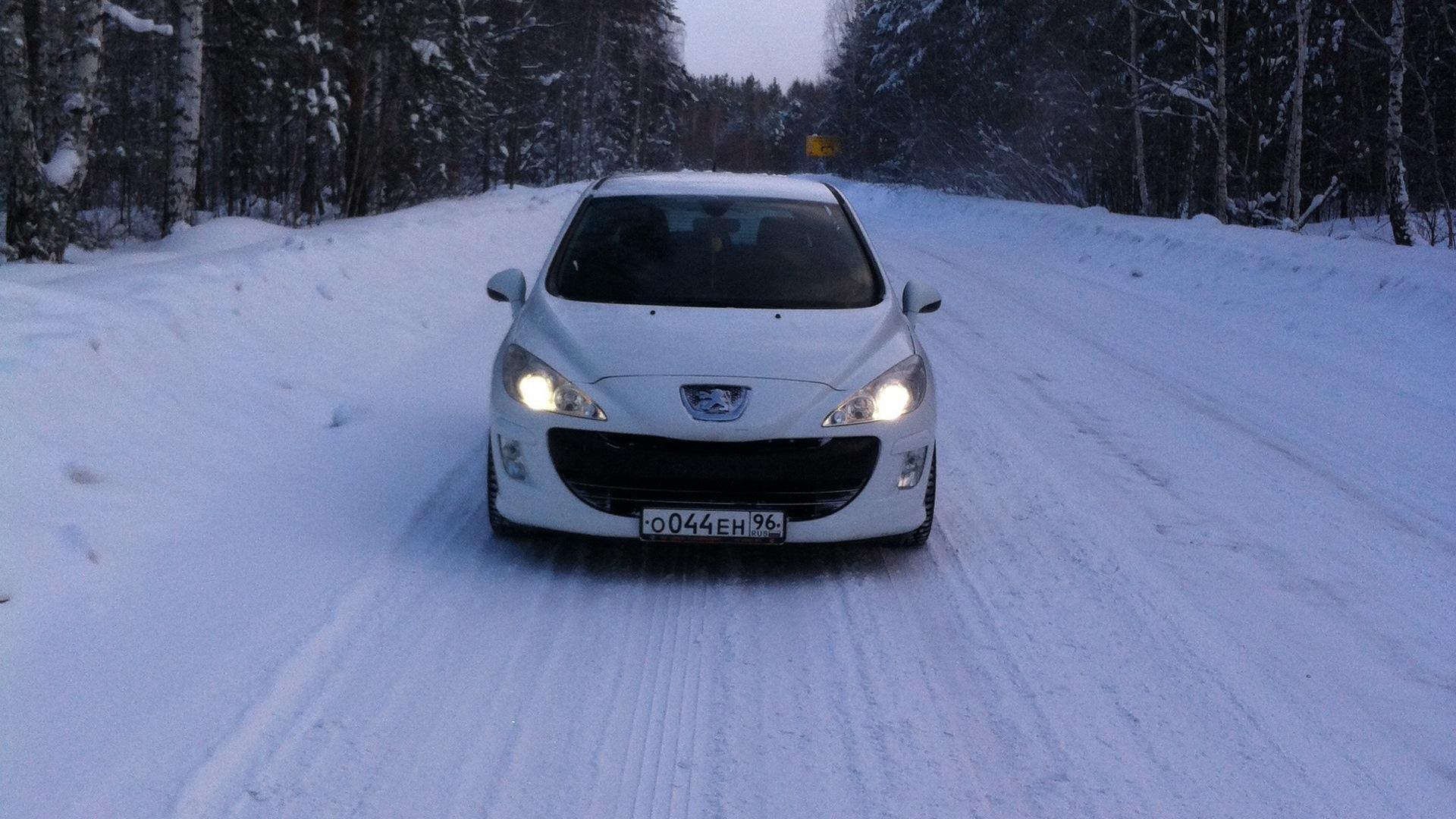 Автомобиль госномер О044ЕН96
