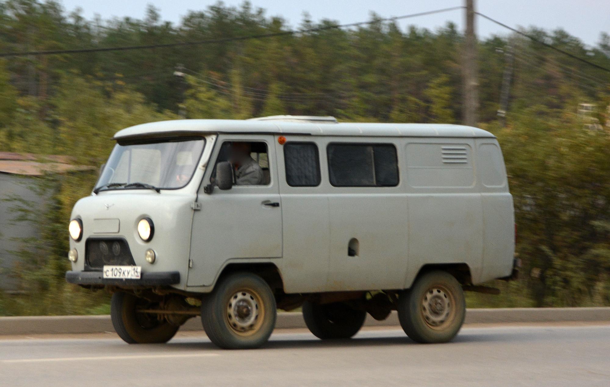 Автомобиль госномер С109КУ14