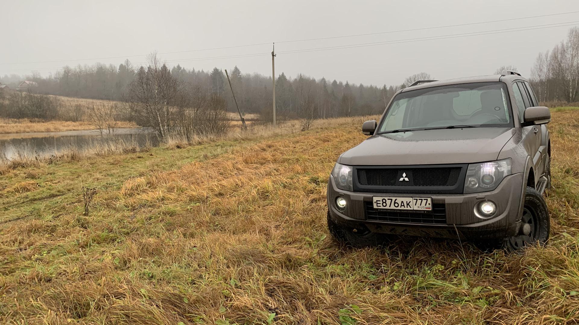 Автомобиль госномер Е876АК777