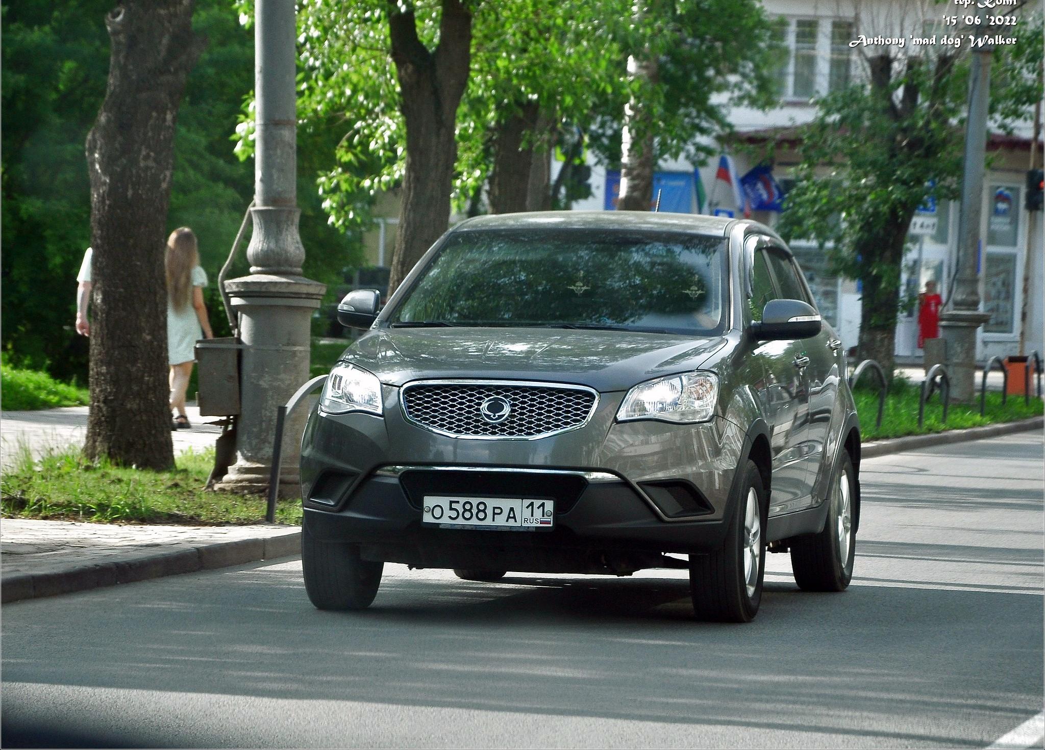 Автомобиль госномер О588РА11