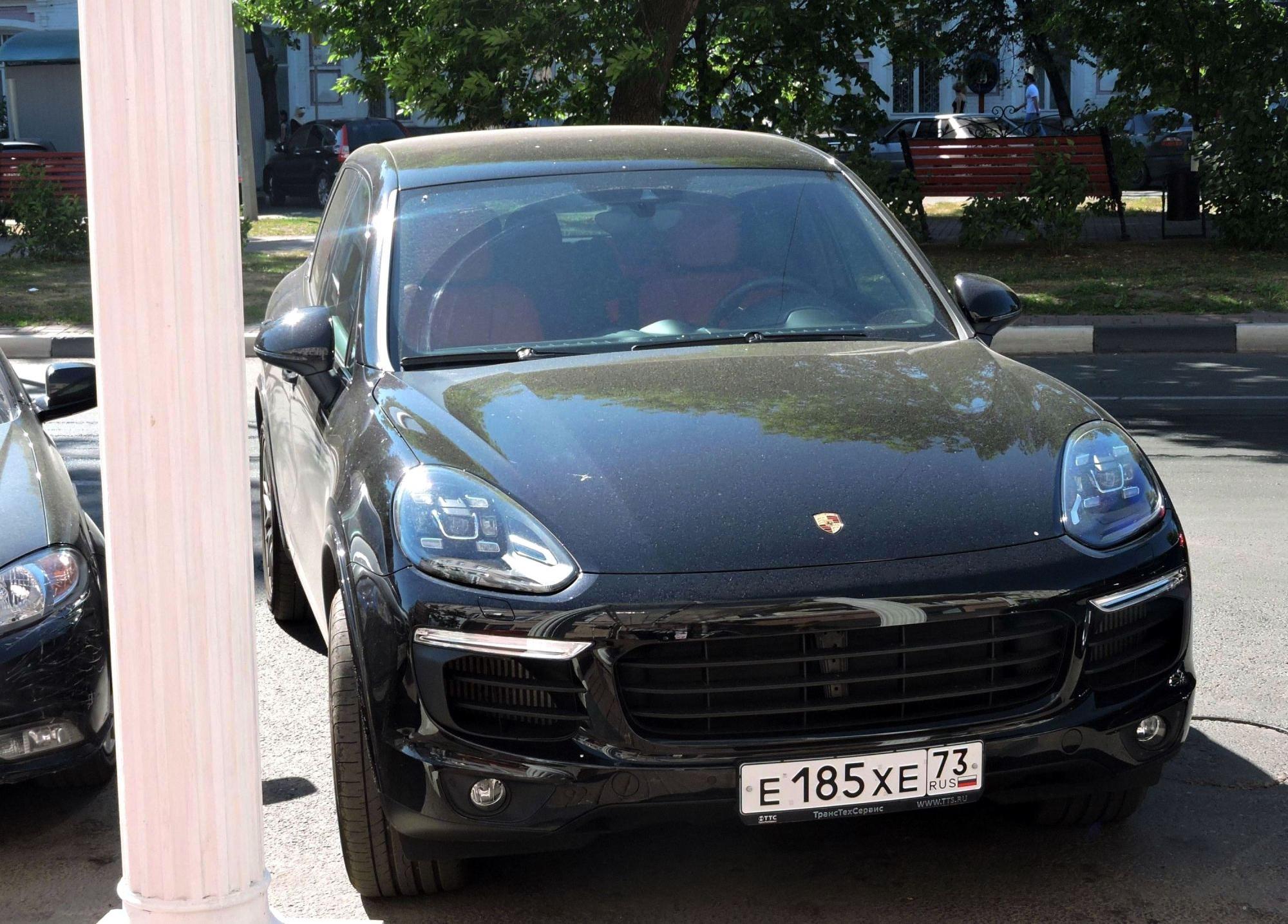 Автомобиль госномер Е185ХЕ73