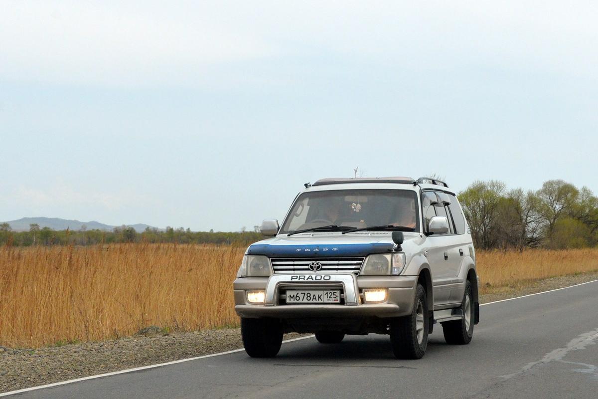 Автомобиль госномер М678АК125